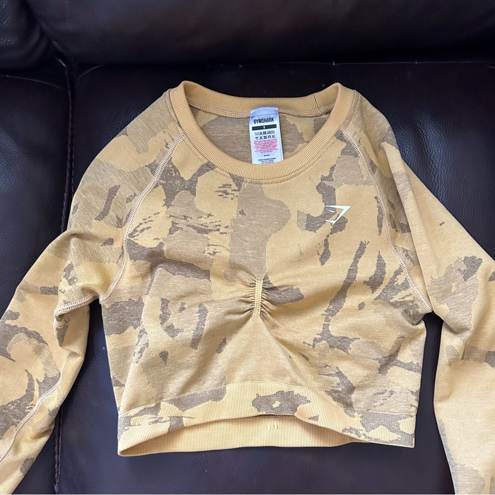 Gymshark Camouflage Top